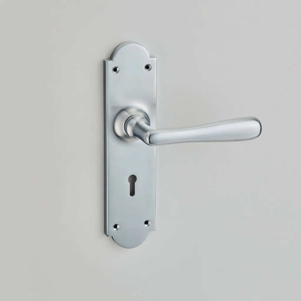Elegance Lever Lock - 7100
