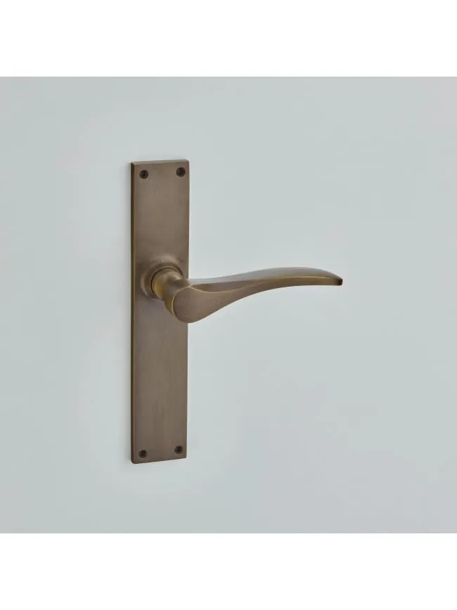 Oxford Lever Lock Furniture - 2108