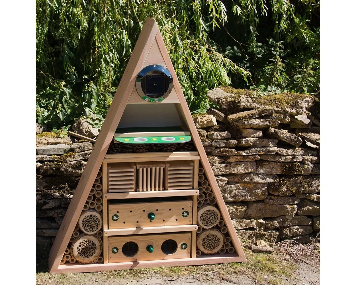 Ziggurat Insect Lodge