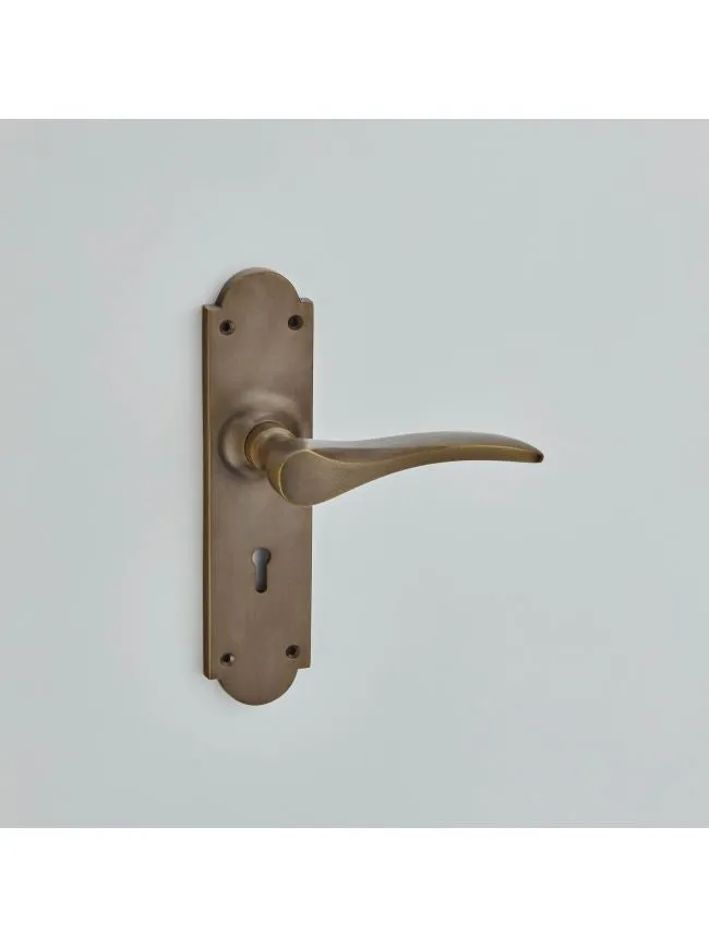 Oxford Lever Lock Furniture - 2050